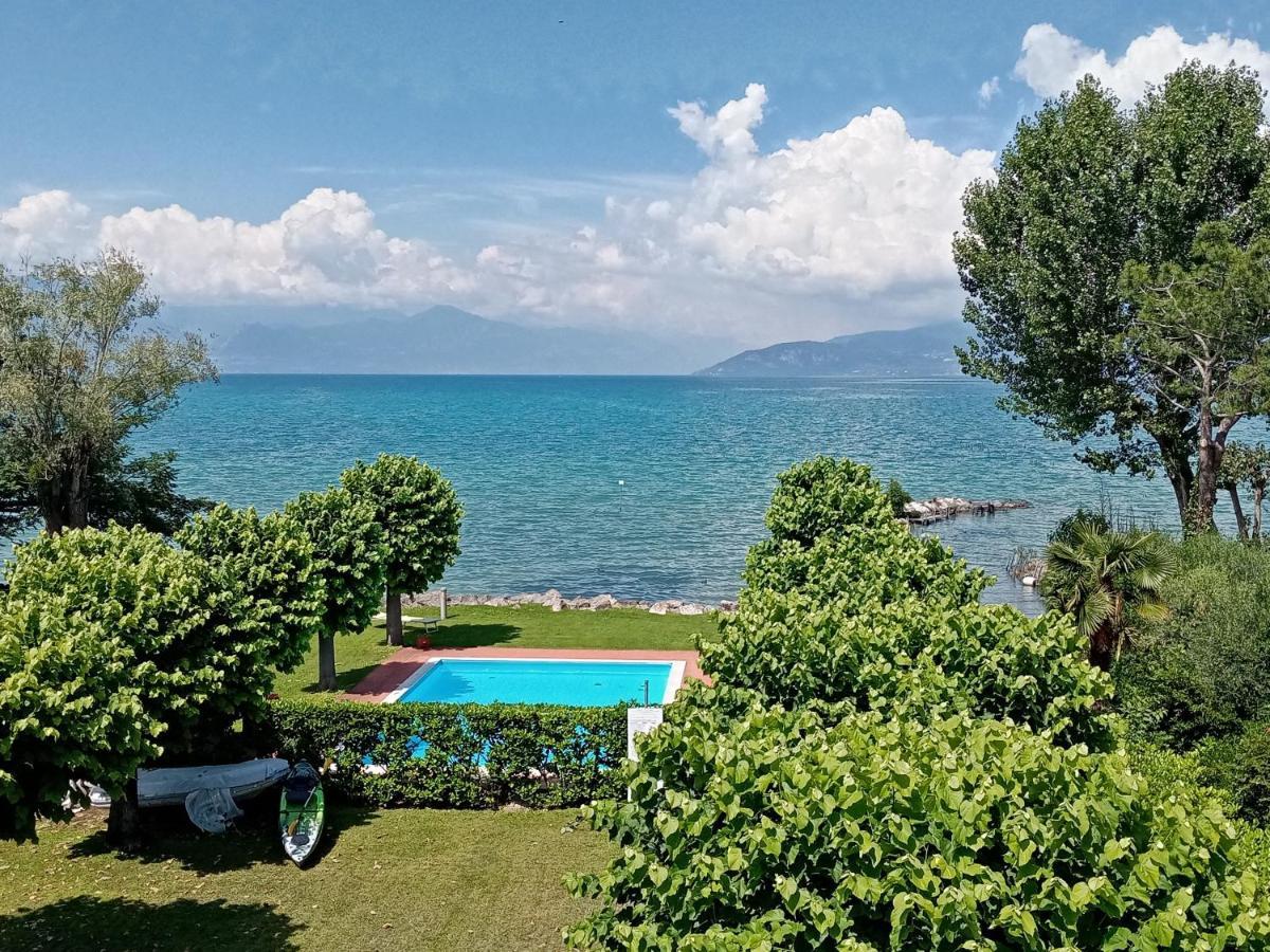 Casa Lugana 2 - monolocale con piscina fronte lago Sirmione Exterior foto